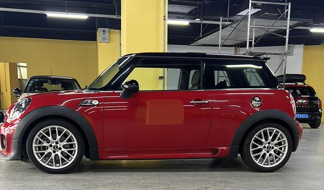 MINI MINI