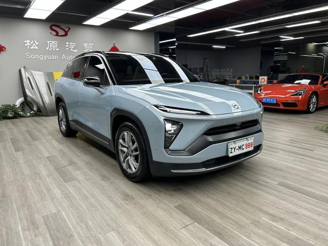 NIO ES6