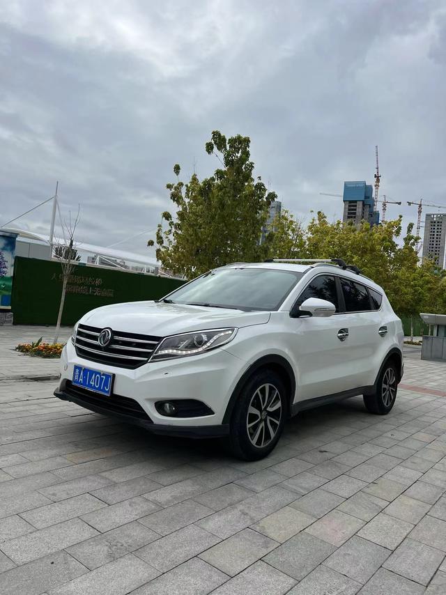 Dongfeng Fengon 580