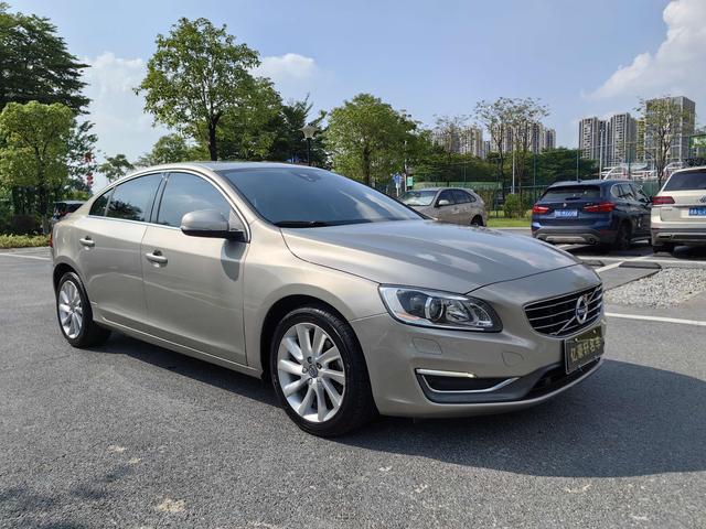 Volvo S60