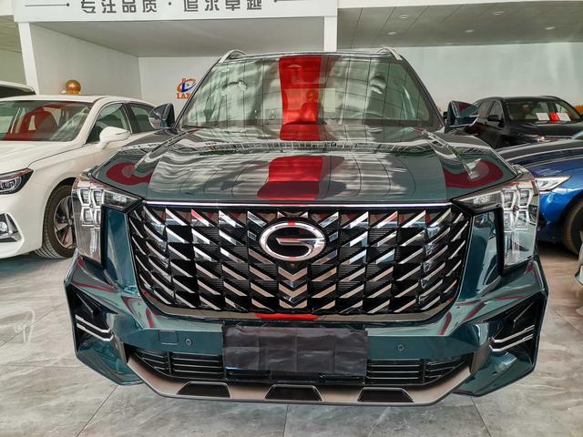 GAC Trumpchi GS8