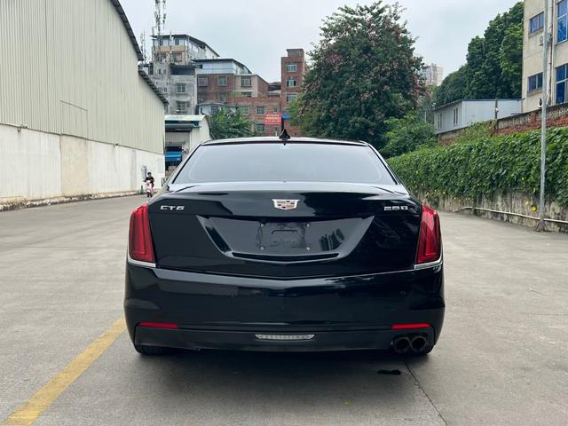 Cadillac CT6