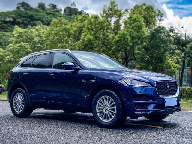 Jaguar F-PACE