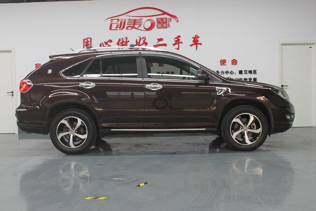 BYD S7