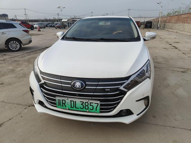 BYD QinEV