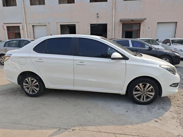 Chery Arrizo 3