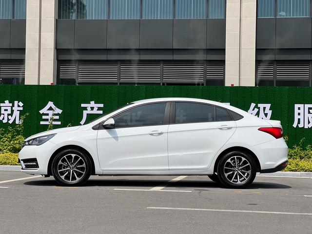 Chery Arrizo 5