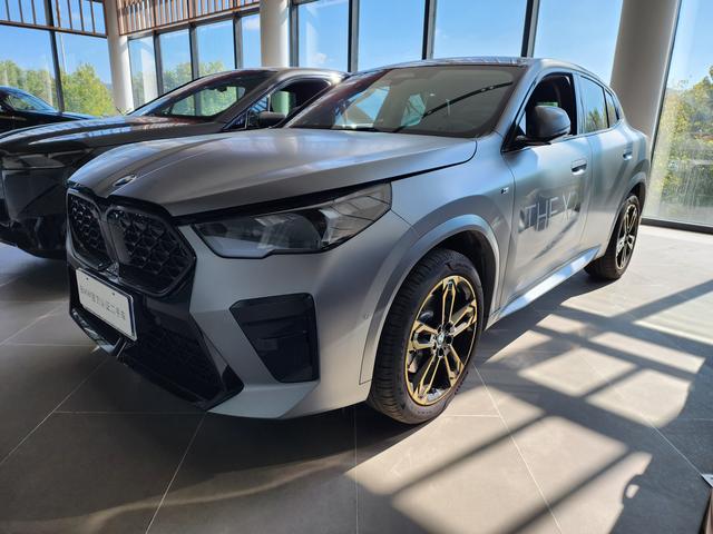 BMW X2 (imported)