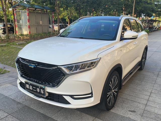 Oshan Changan Auchan X7