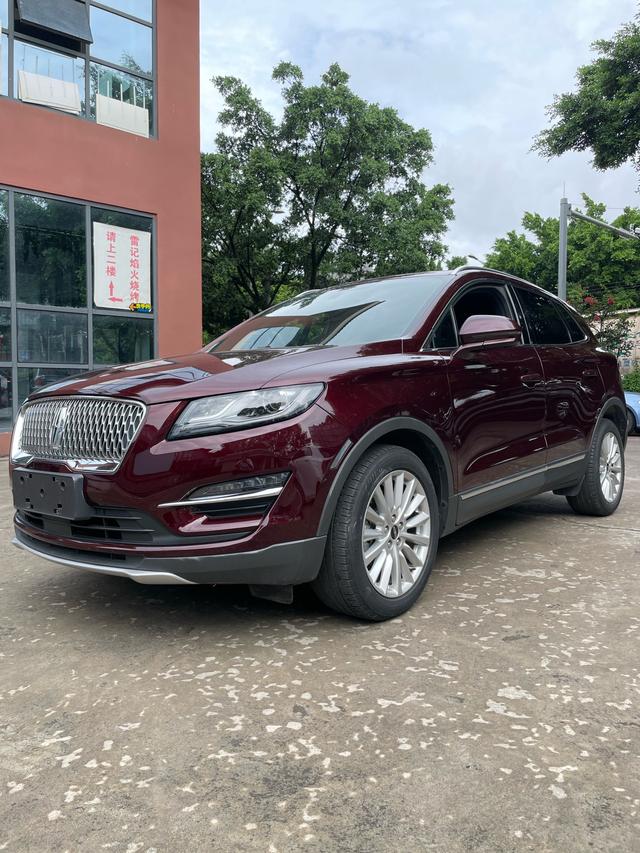 Lincoln MKC