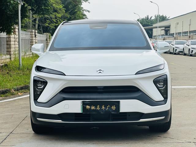 NIO EC6