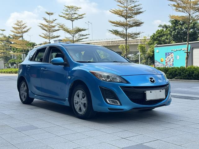 Mazda 3 star