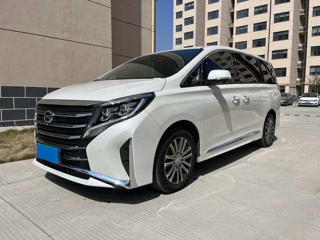 GAC Trumpchi M8