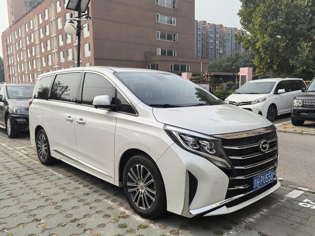 GAC Trumpchi M8