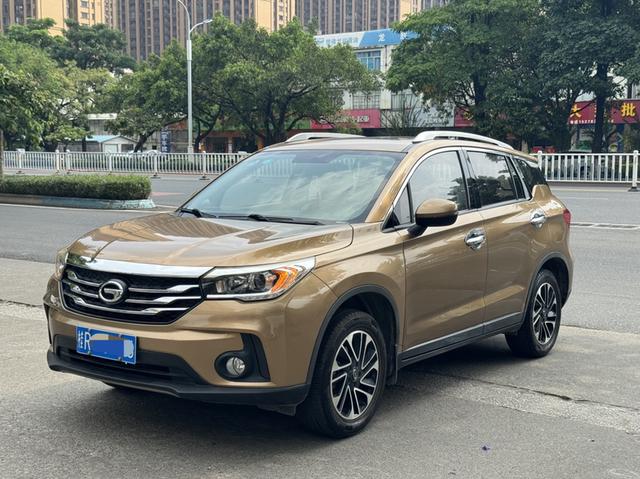 GAC Trumpchi GS4