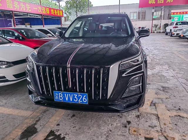 Hongqi HS5