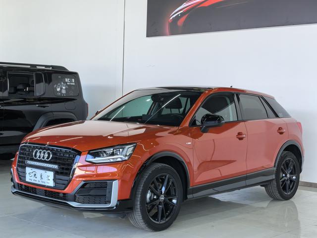 Audi Q2L