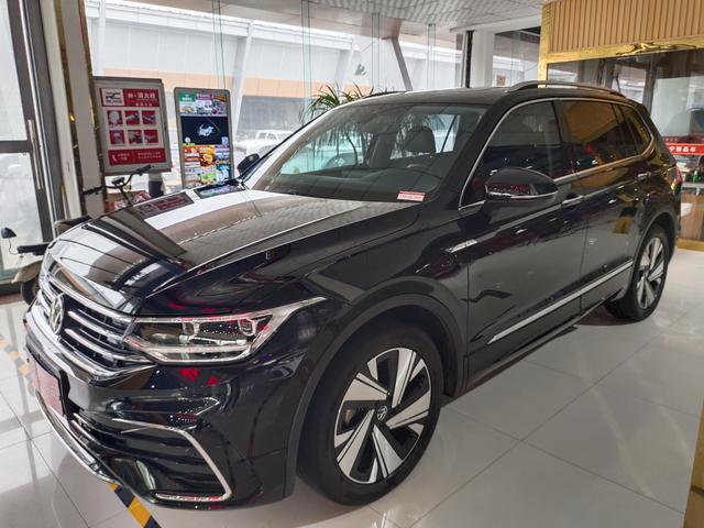 Volkswagen Tiguan L