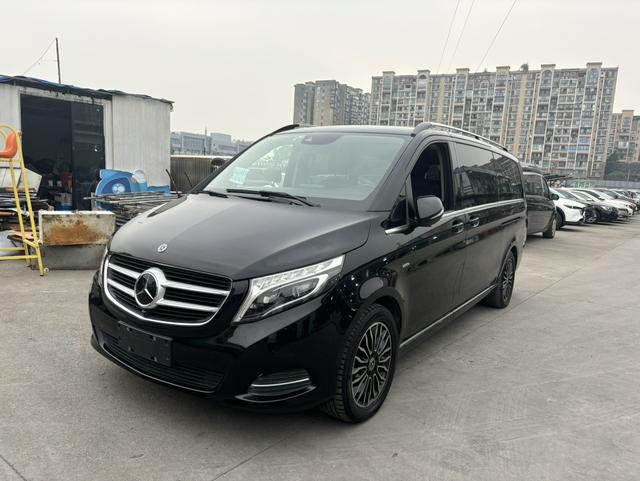 Mercedes-Benz Mercedes Benz V Class