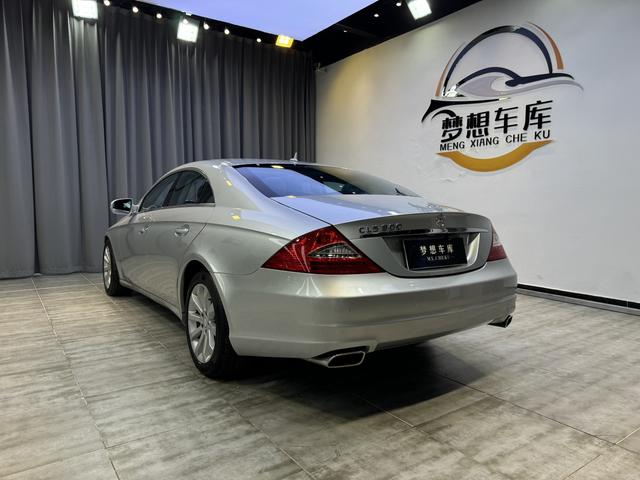 Mercedes-Benz Mercedes Benz CLS