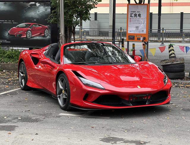 Ferrari F8