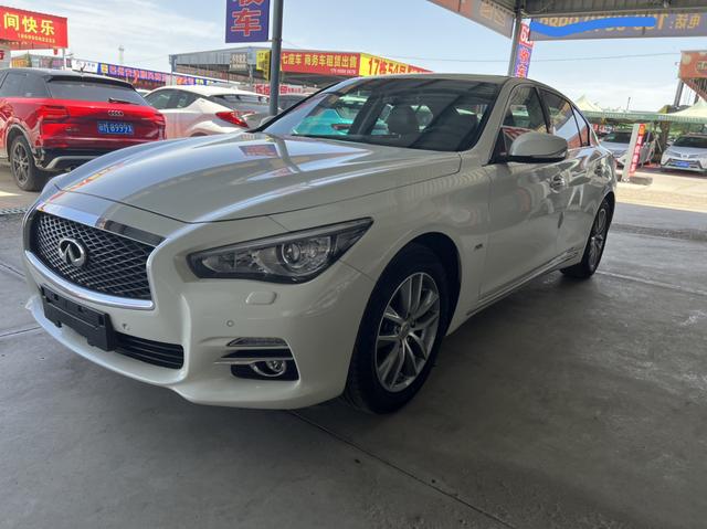 Infiniti Q50L