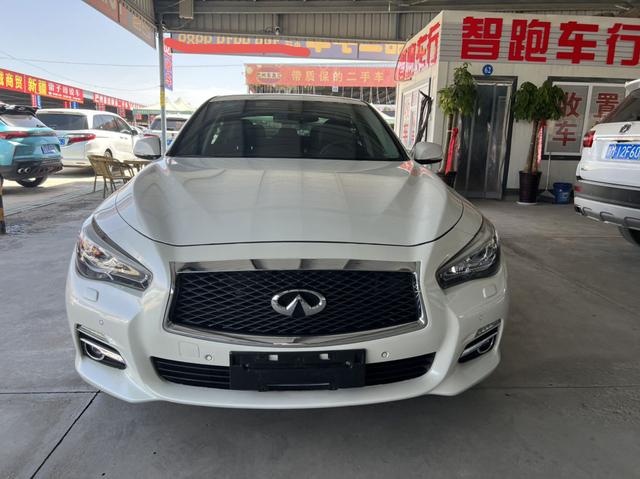 Infiniti Q50L