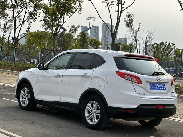 GAC Trumpchi GS5