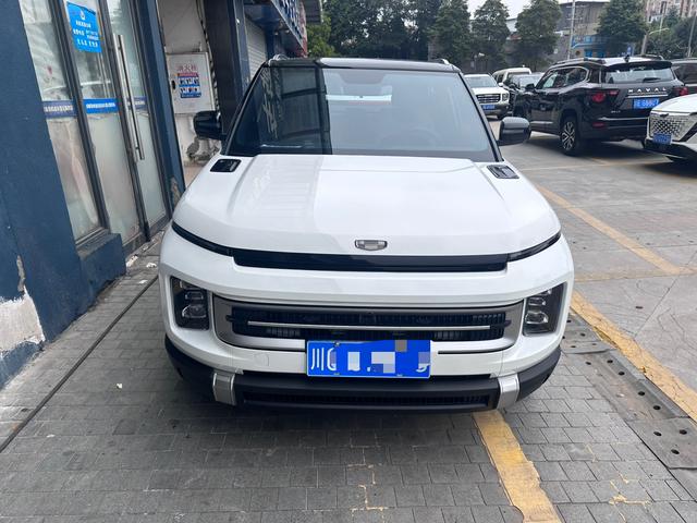 Geely ICON