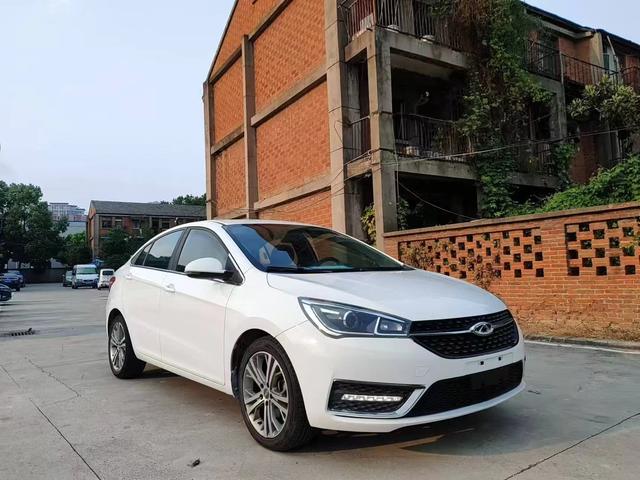 Chery Arrizo 5