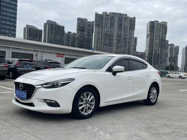 Mazda 3 Angkesela