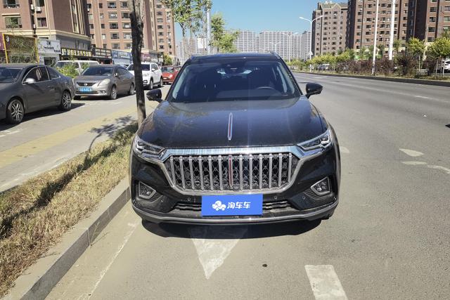 Hongqi HS5