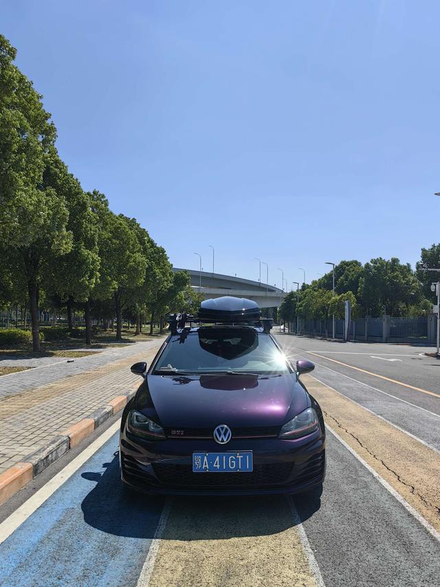 Volkswagen Golf GTI