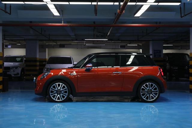 MINI MINI