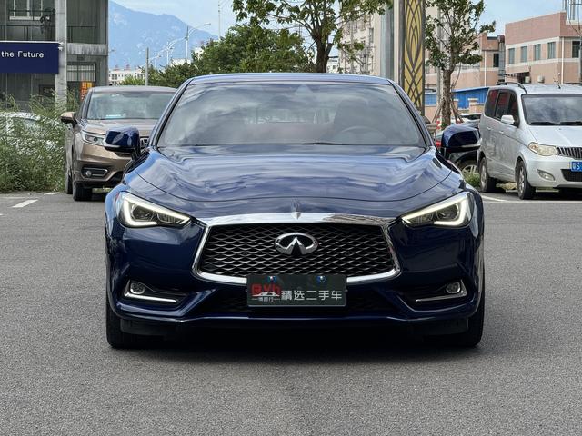 Infiniti Q60