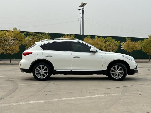 Infiniti QX50