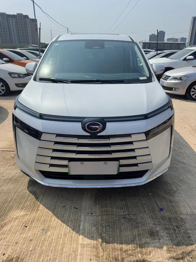 GAC Trumpchi E8 PHEV