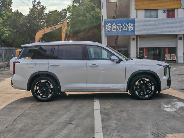 GAC Trumpchi ES9 PHEV