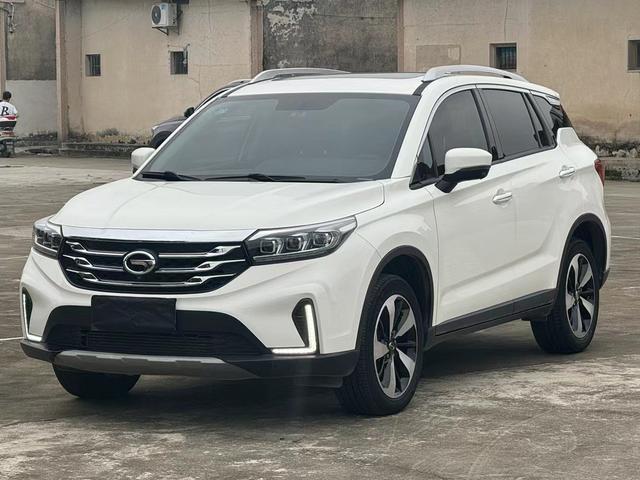 GAC Trumpchi GS4