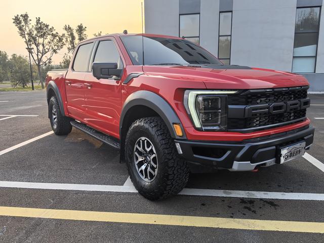 Ford F-150 Raptor