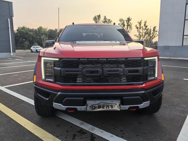 Ford F-150 Raptor