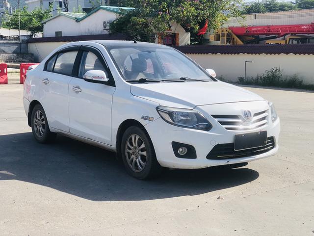 Changan Yuexiang V3