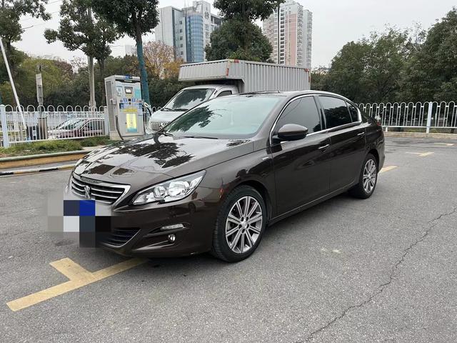 Peugeot 408