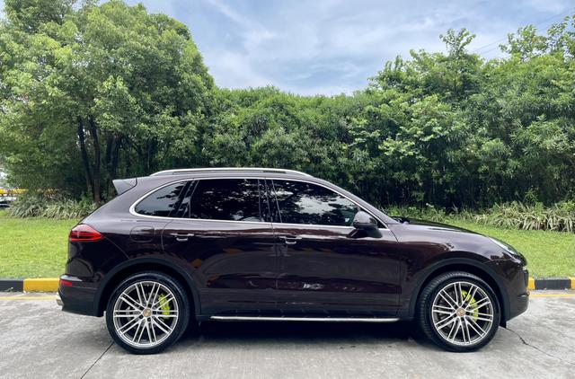 Porsche Cayenne E-Hybrid