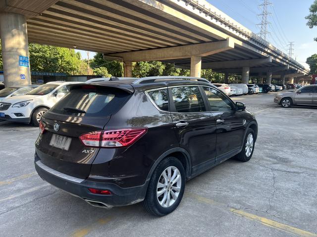 Dongfeng Fengshen AX7