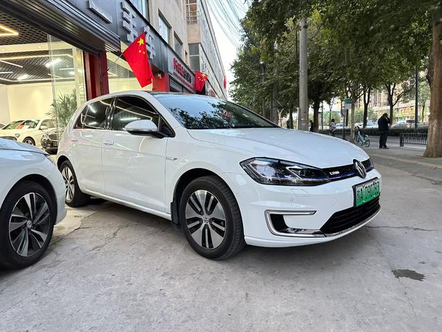 Volkswagen Golf·Pure Electric