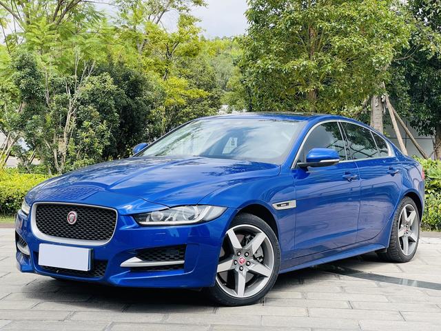 Jaguar XE