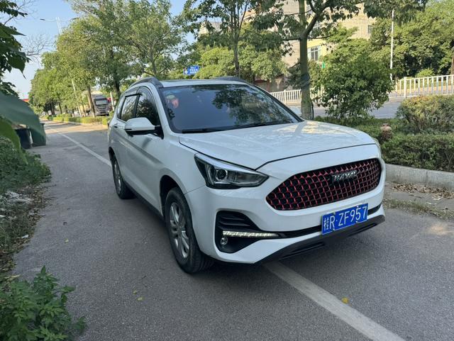 Haval M6