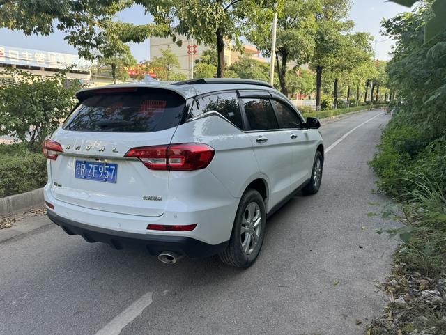 Haval M6