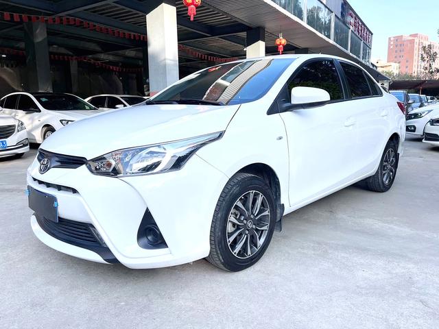 Toyota YARiS L Enjoy